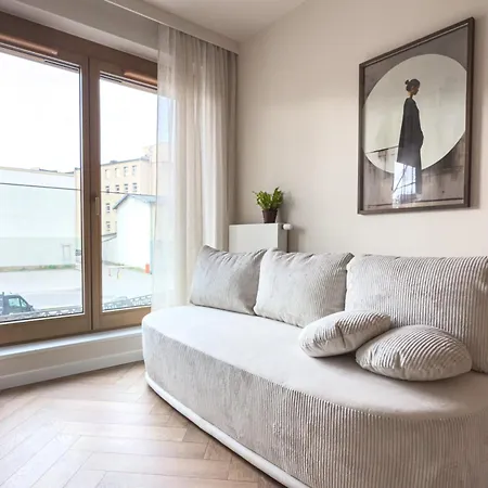 Tanuki Appartement *